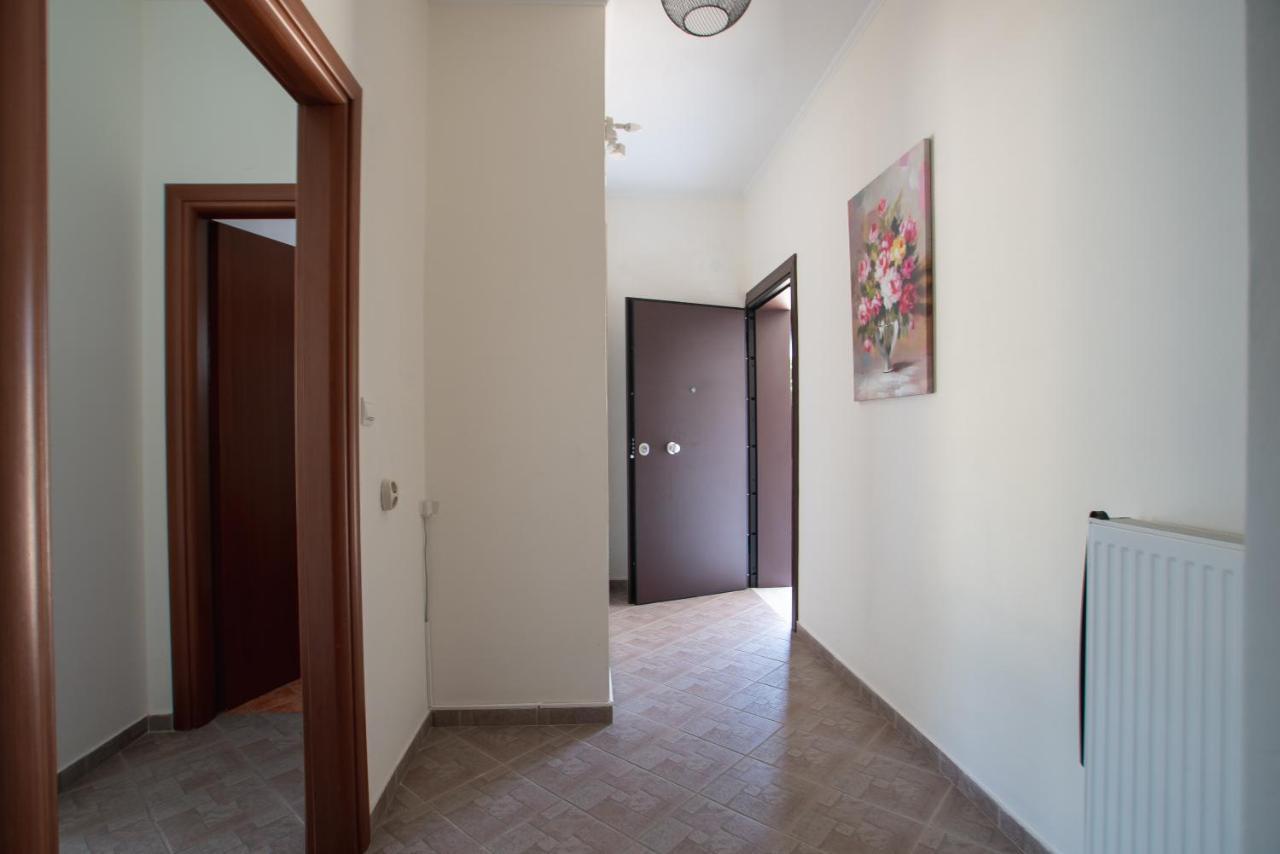 Pigeon House Apartment Plataria Luaran gambar