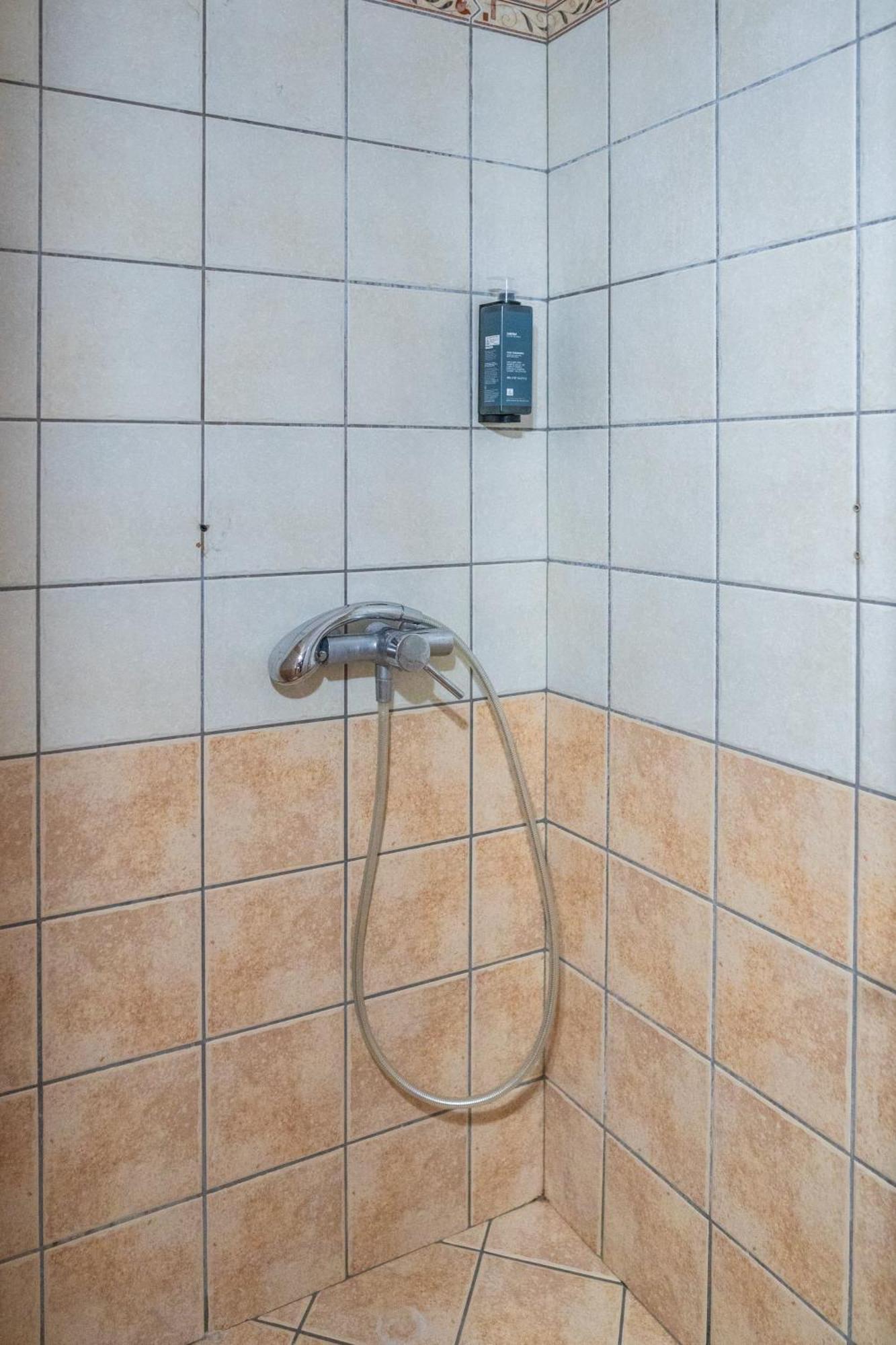 Pigeon House Apartment Plataria Luaran gambar
