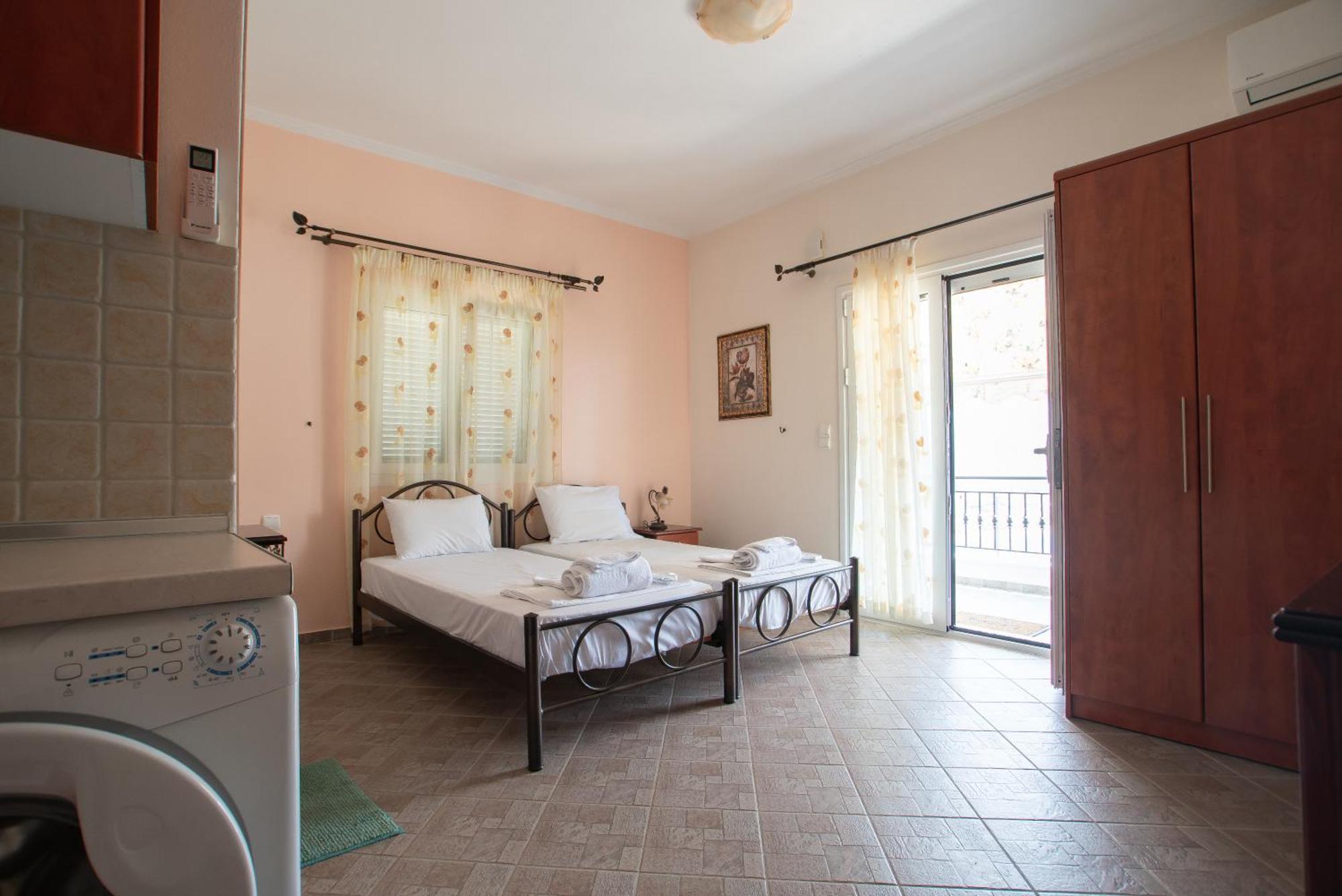 Pigeon House Apartment Plataria Luaran gambar