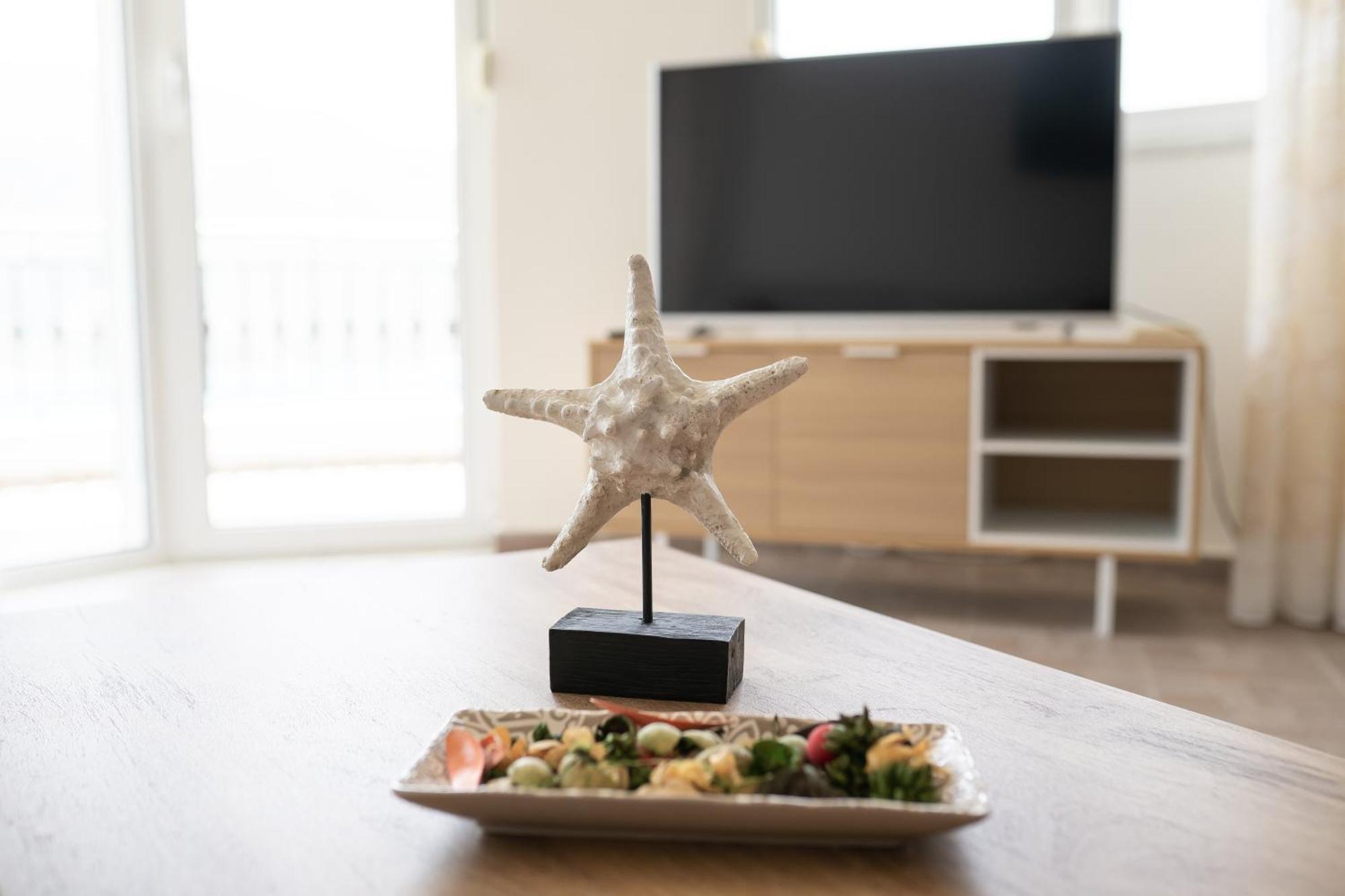 Pigeon House Apartment Plataria Luaran gambar