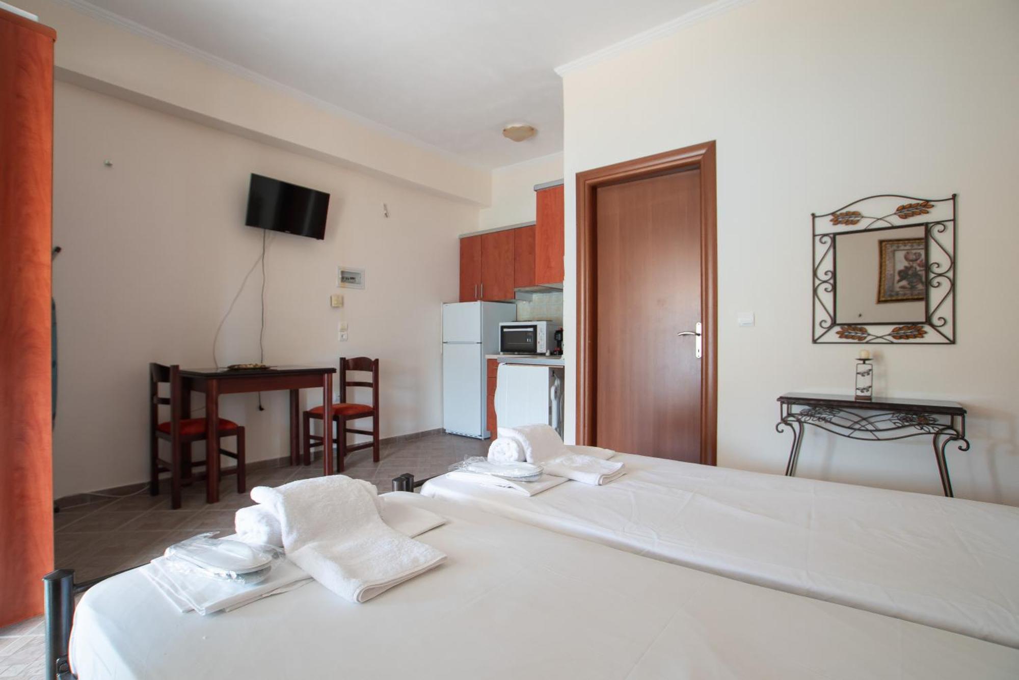 Pigeon House Apartment Plataria Luaran gambar
