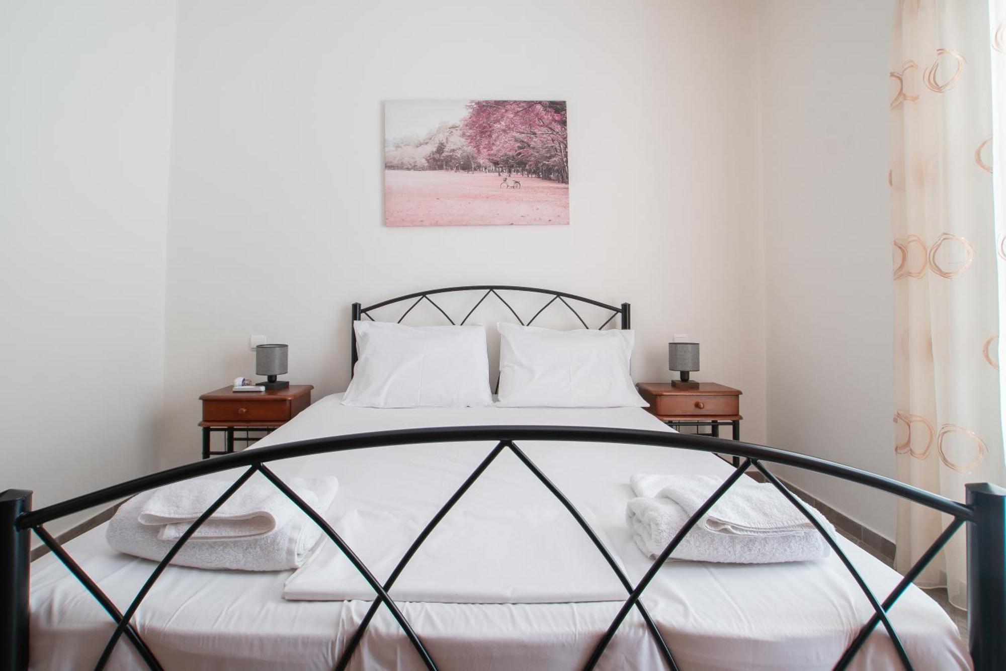 Pigeon House Apartment Plataria Luaran gambar